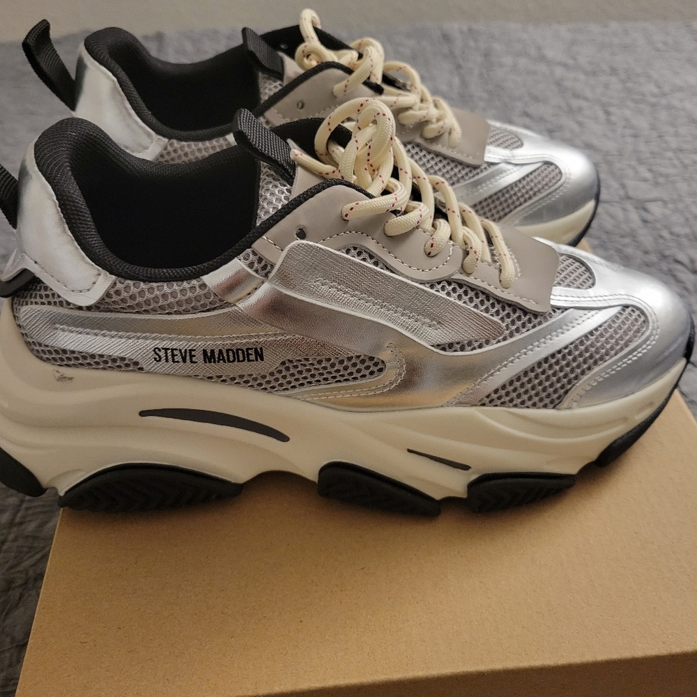 Womens Steve Madden Possession Platform Sneaker - Silver